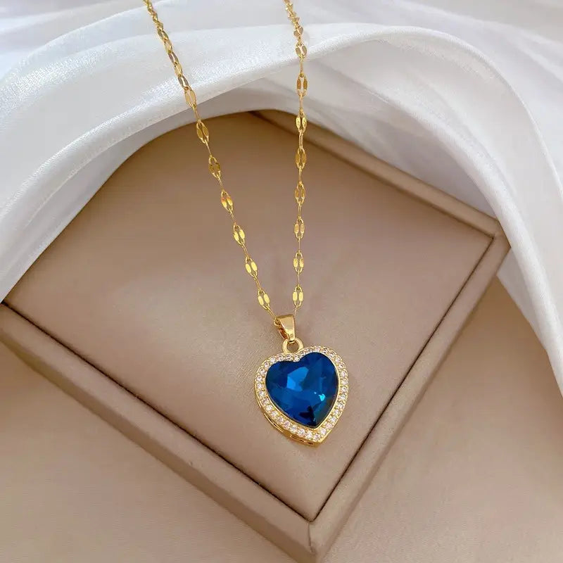 Jaselle Vireyne 14k Gold Necklace