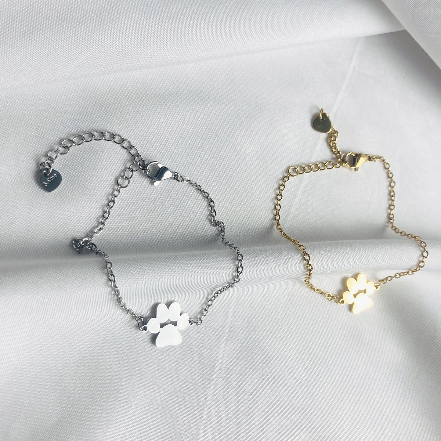 Delicate Paw Charm Bracelet