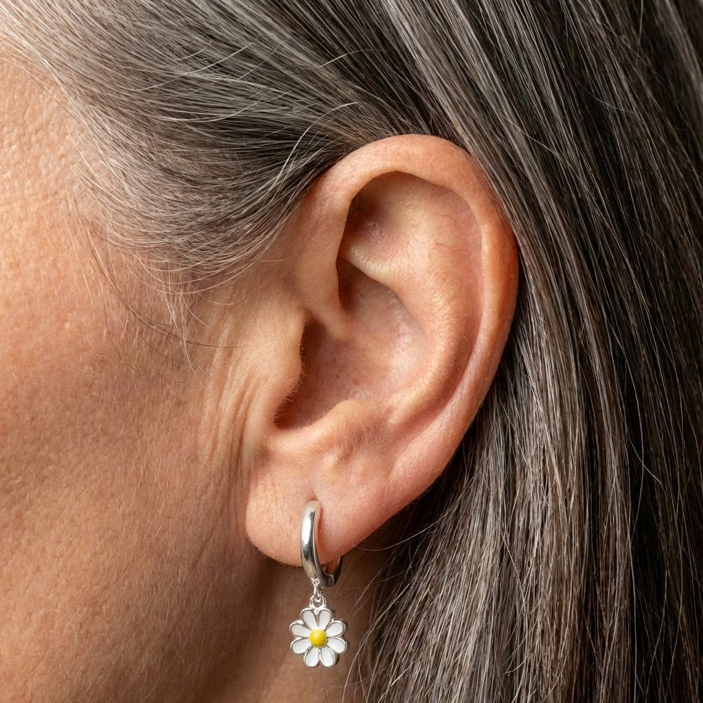 Elegant Daisy Pendant Earrings