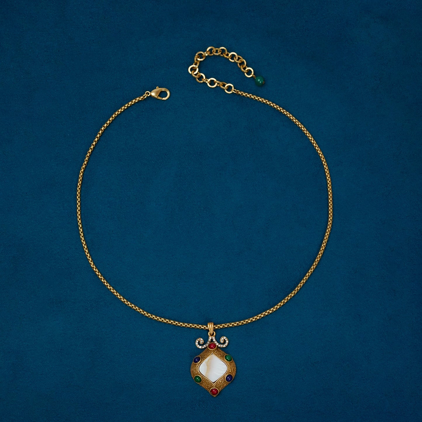 Elegant Pearl Necklace