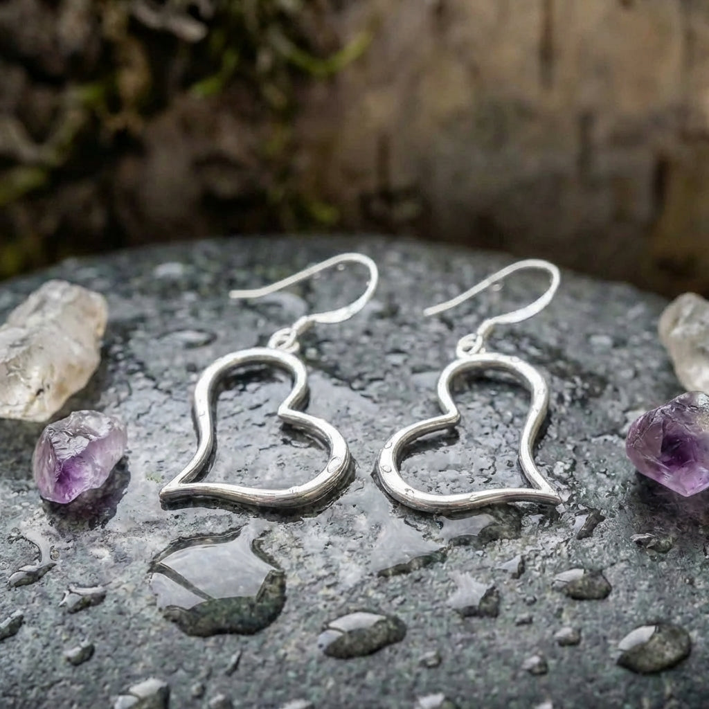 Minimalist Heart Dangle Earrings
