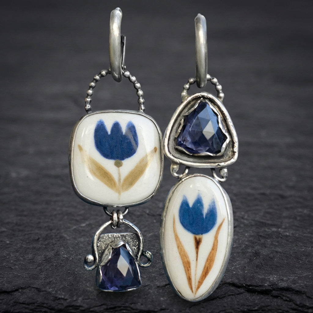 Vintage Flower Carving Blue Stone Dangle Silver Earrings