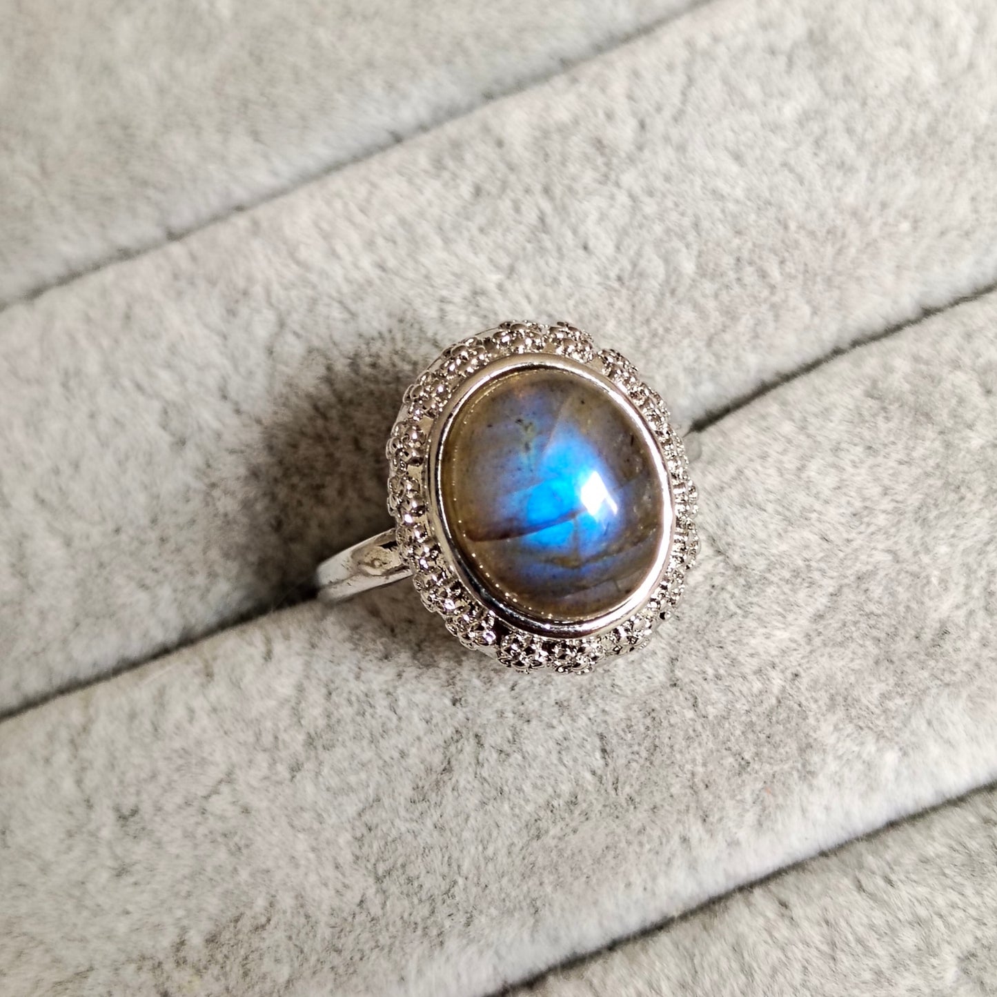 Vintage Labradorite Ring