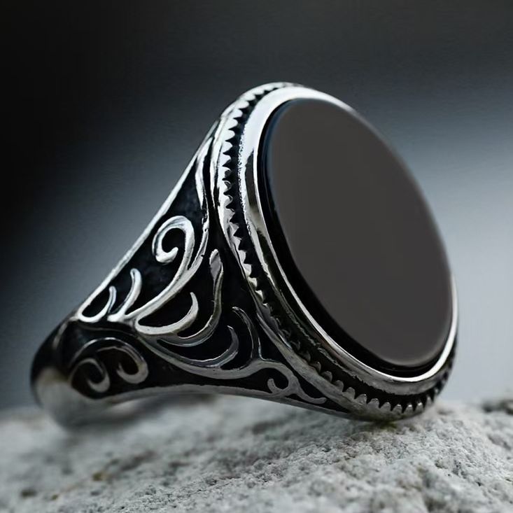 Vintage Onyx Ring