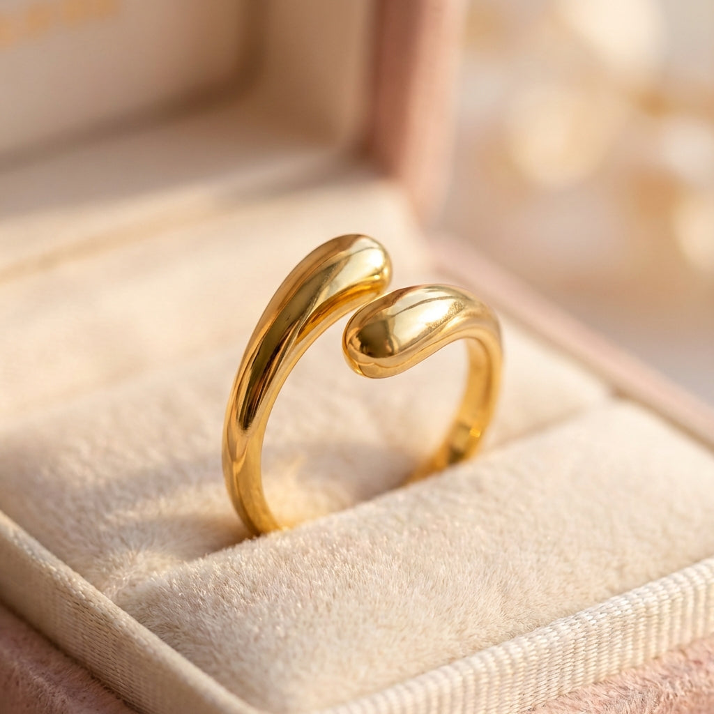Vintage Waterdrop Knuckle Gold Ring
