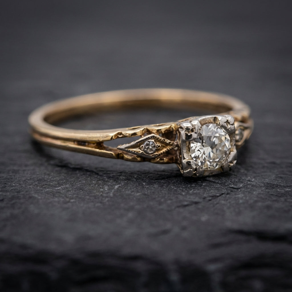 Vintage Zirconia Fine Gold Ring