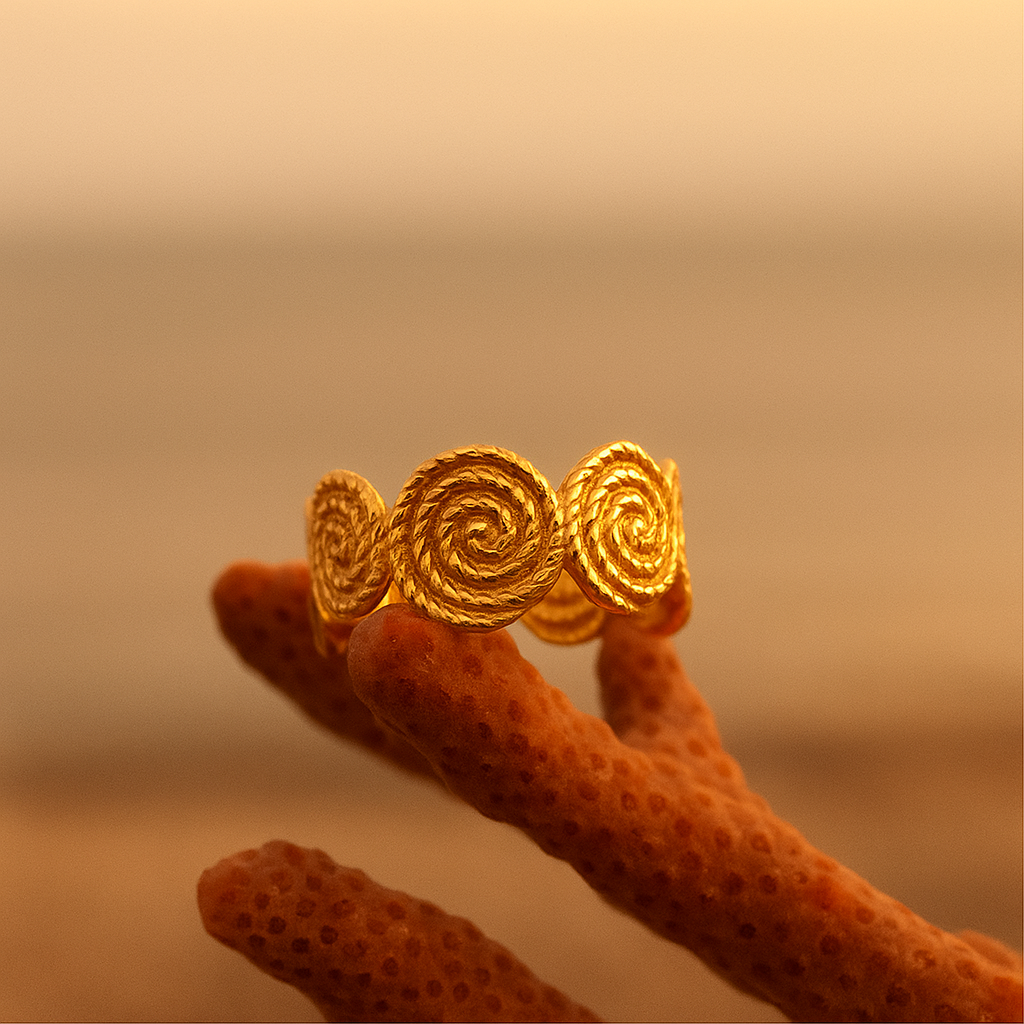 Thalassa | Golden Spirals