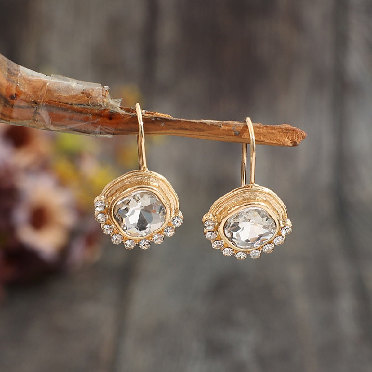 Vintage Rounded Bright Gold Earrings