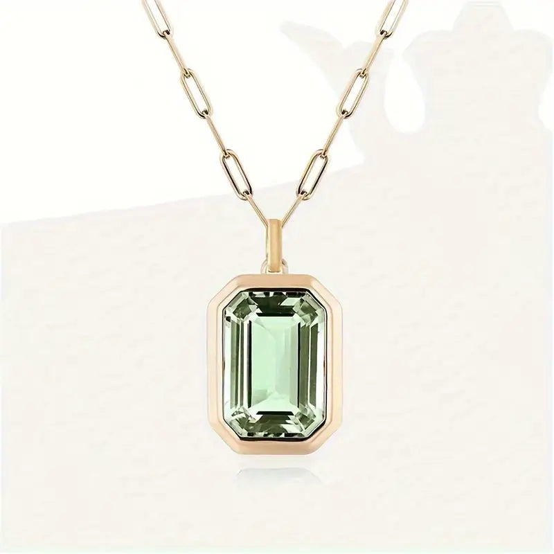 Elowen Sarina Choker