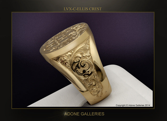 Klassische Gold Ring mit zeitloser Eleganz