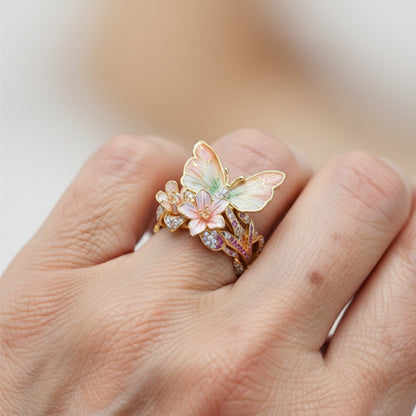 Vintage Golden Brimhaven Floral Ring
