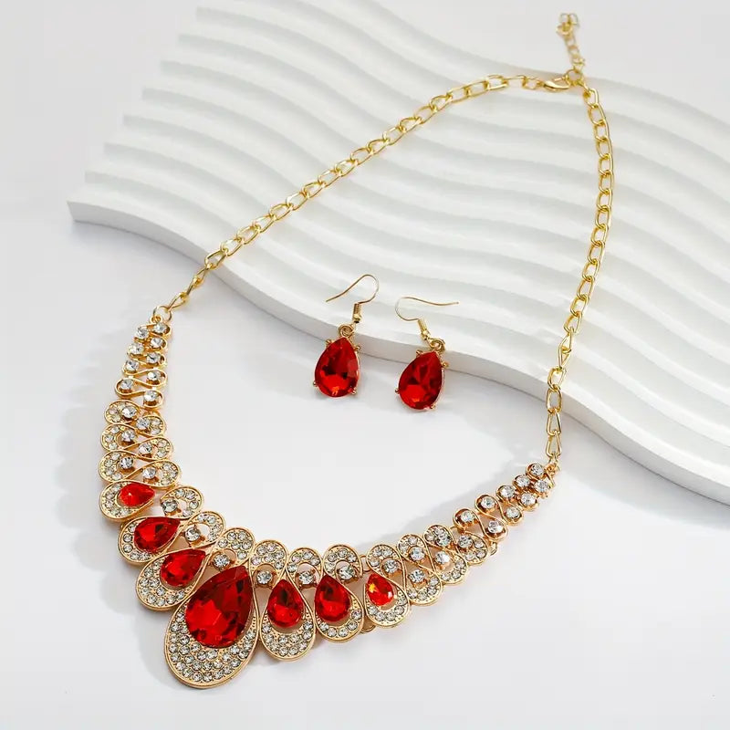 Maevina Gold Crimselle Jewelry Set