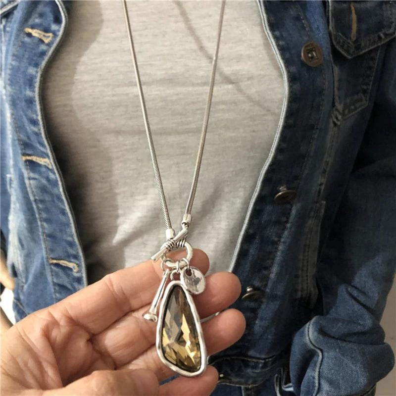 Crystal Stone Pendant In Silver