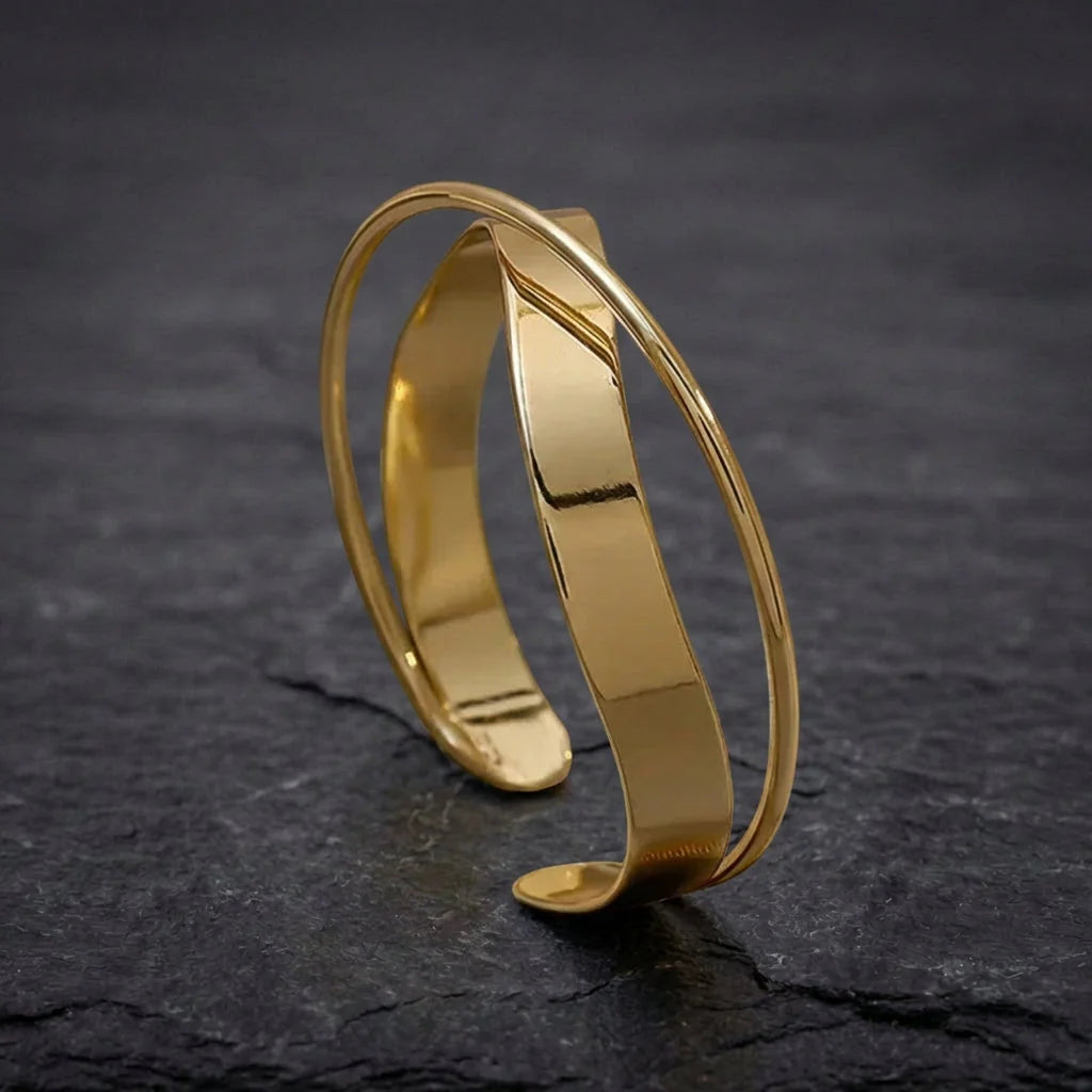 Classic Gold Bracelet