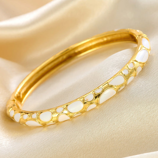 Classic Gold Bracelet