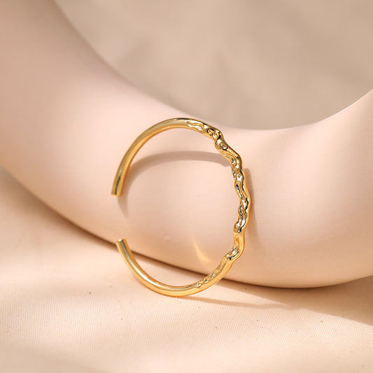 Classic Gold Bracelet