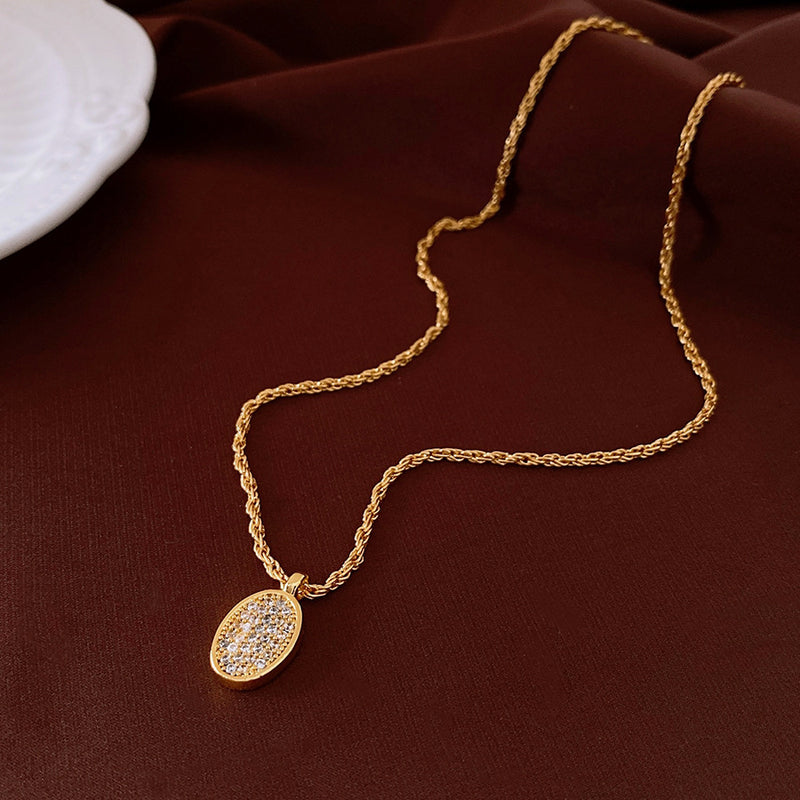 Classic Gold Necklace