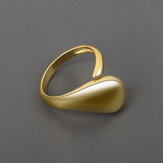 Classic Gold Ring