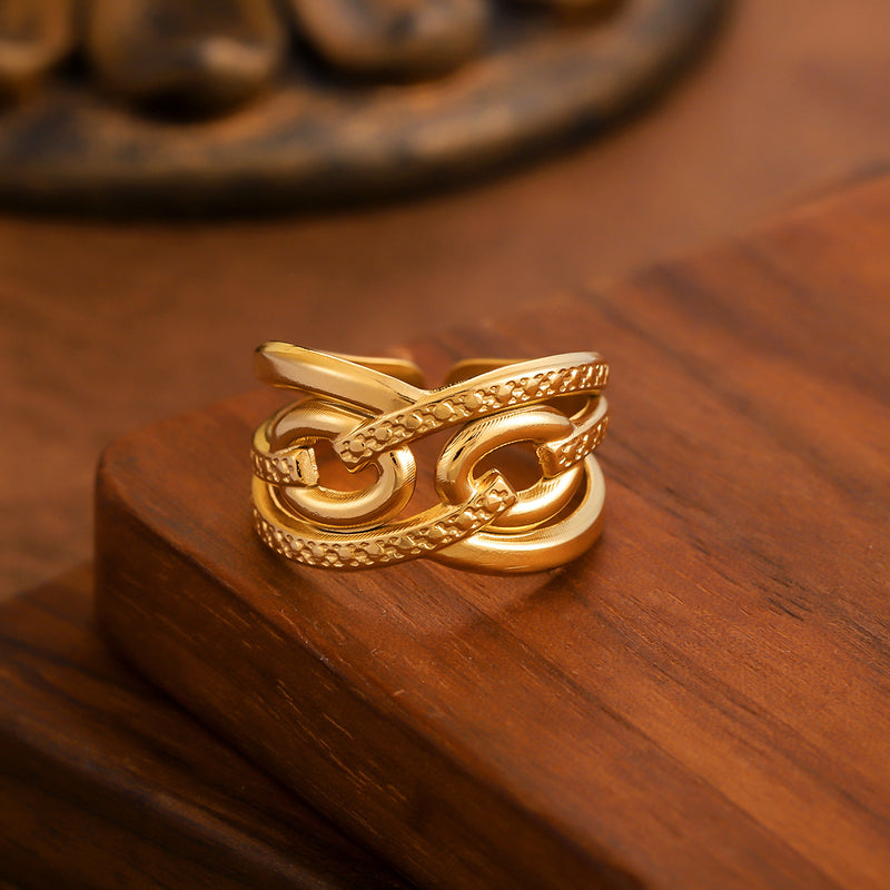 Classic Gold Ring