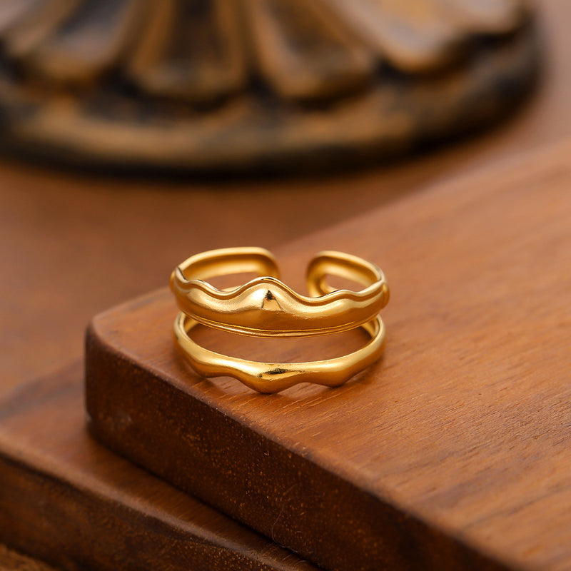 Classic Gold Ring