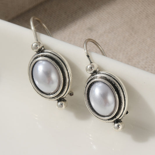 Classic Pearl Earrings