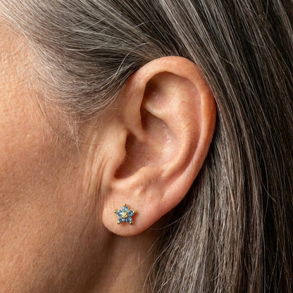 Dainty Flower Stud Earrings
