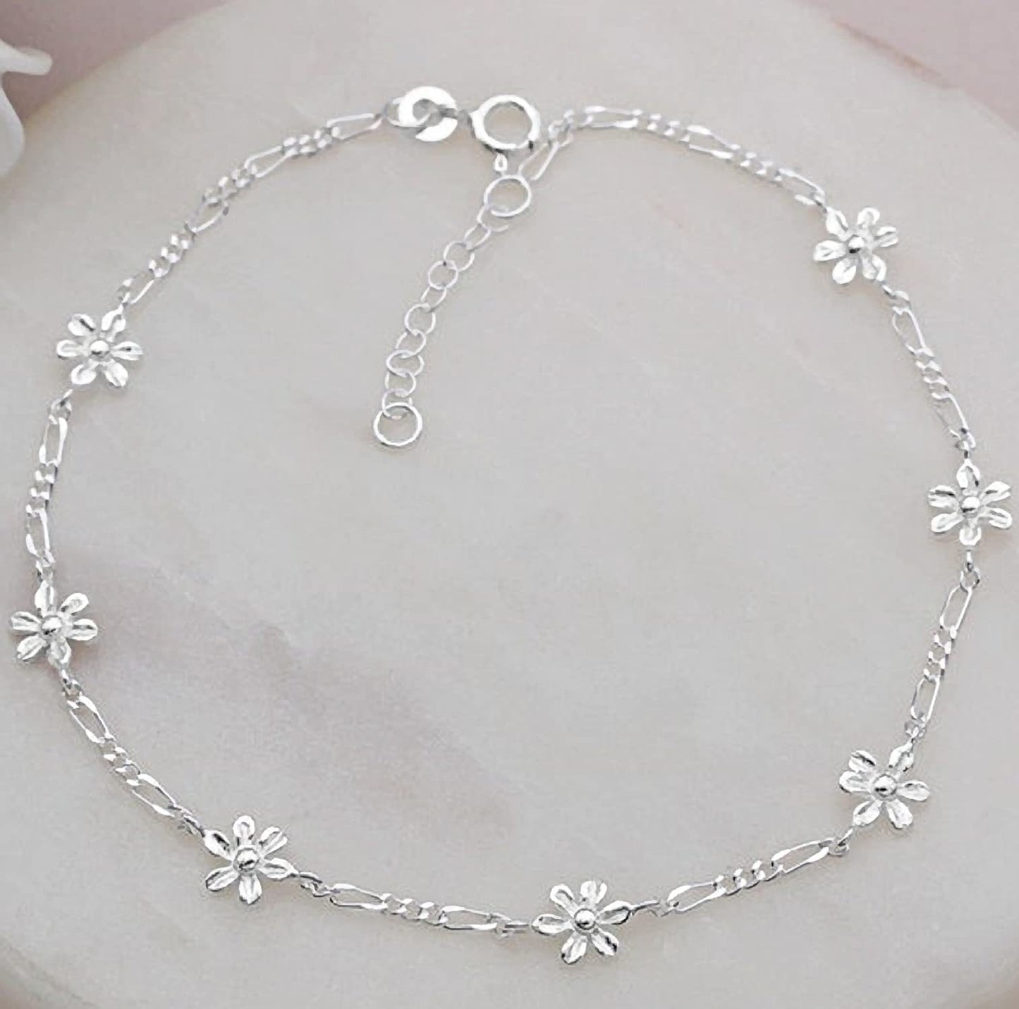 Delicate Daisy Bracelet