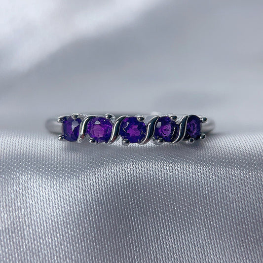 Elegant Amethyst Ring