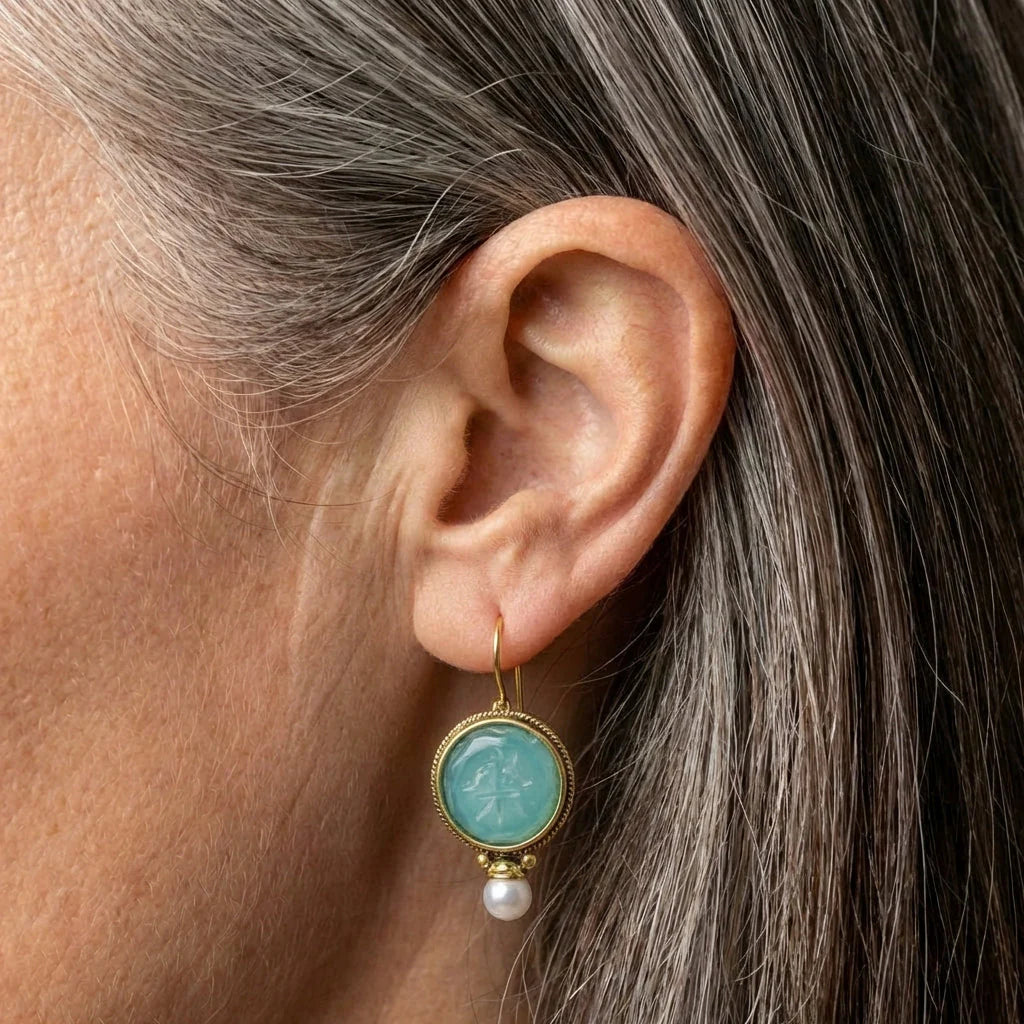 Elegant Aqua Pearl
