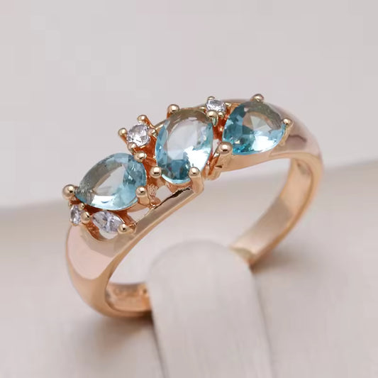Elegant Aquamarine Crystal Ring