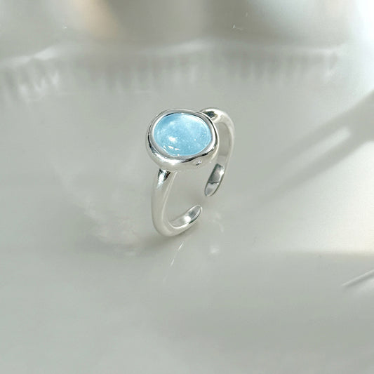 Elegant Aquamarine Ring