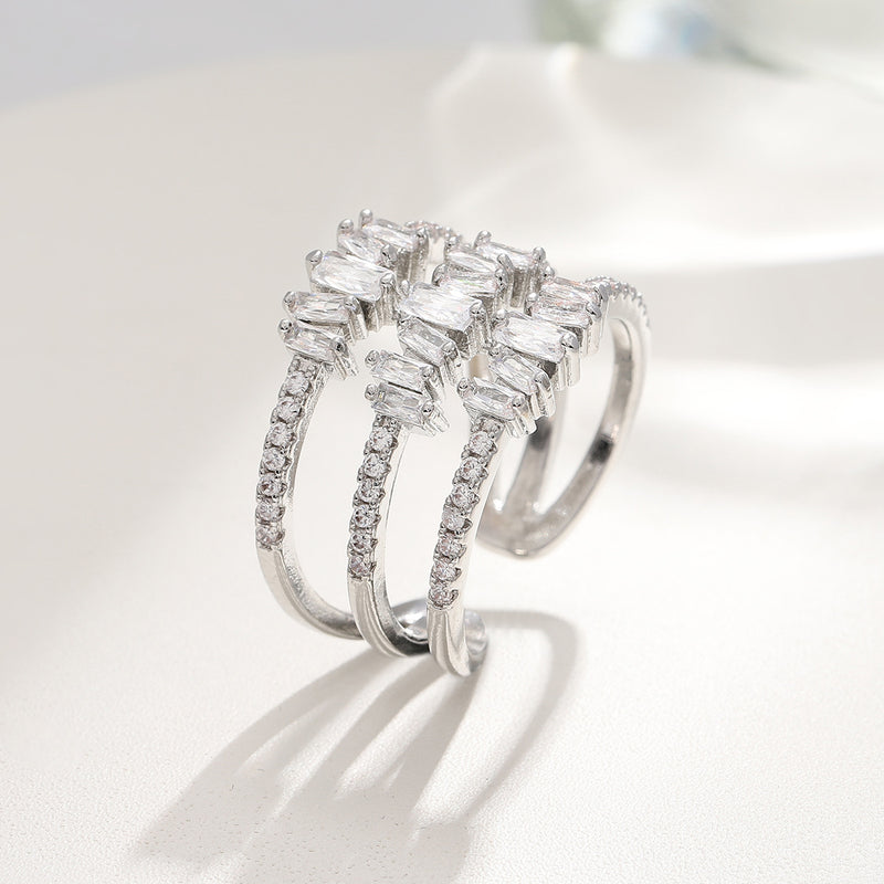 Elegant Baguette Diamond Ring