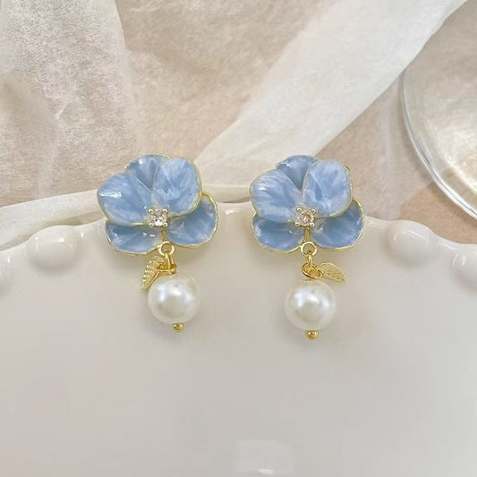 Elegant Blue Flower Earrings