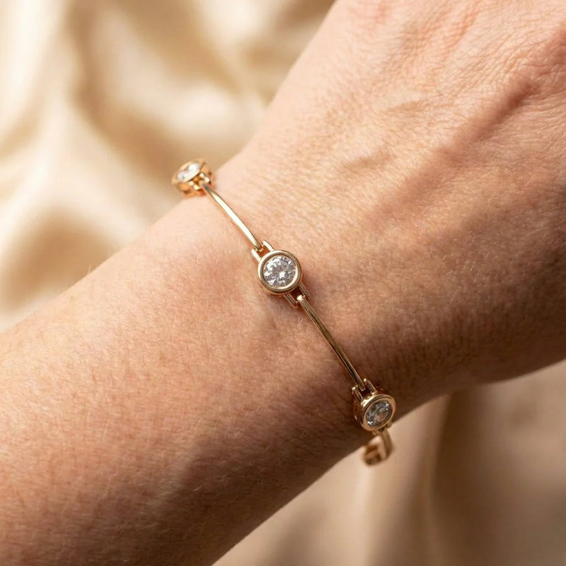 Elegant Crystal Bangle