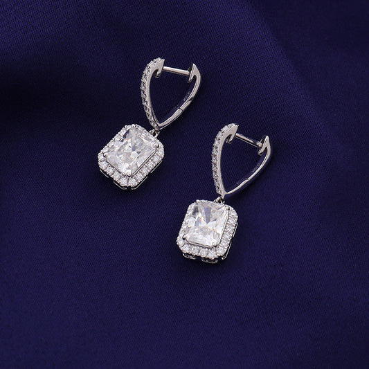 Elegant Crystal Drop Earrings
