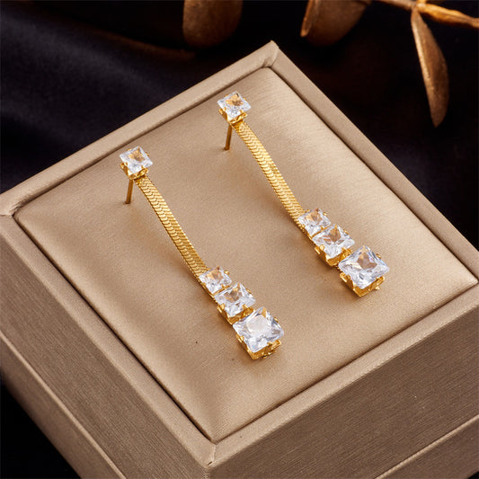 Elegant Crystal Drop Earrings