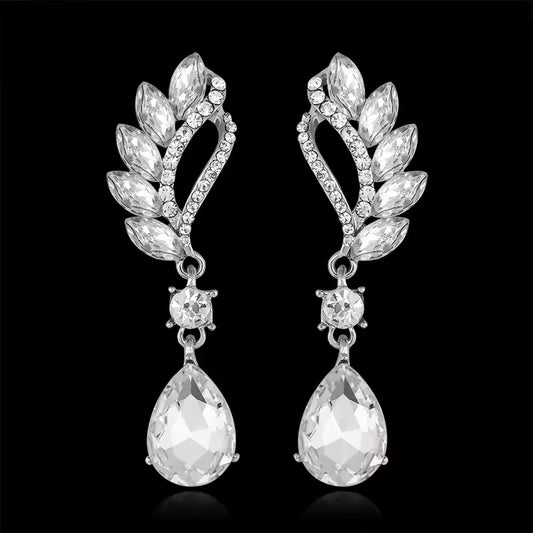 Elegant Crystal Drop Earrings