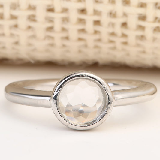 Elegant Crystal Ring