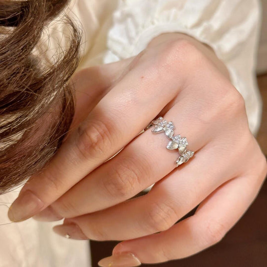 Elegant Diamond Ring