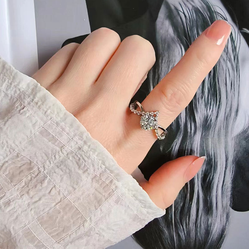 Elegant Diamond Ring