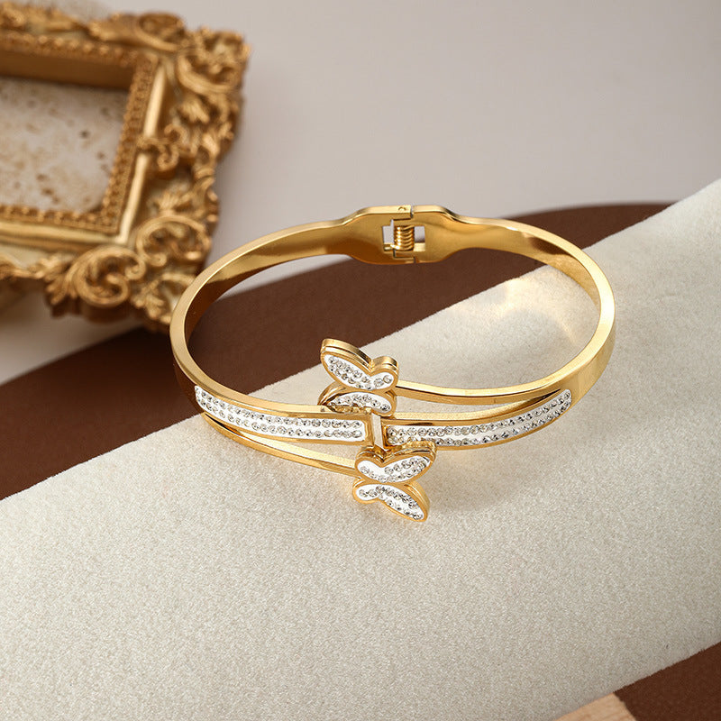 Elegant Dragonfly Bracelet