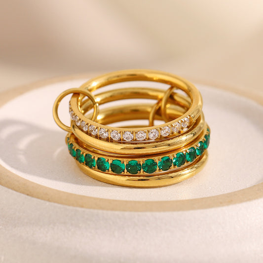 Elegant Emerald Gold Ring
