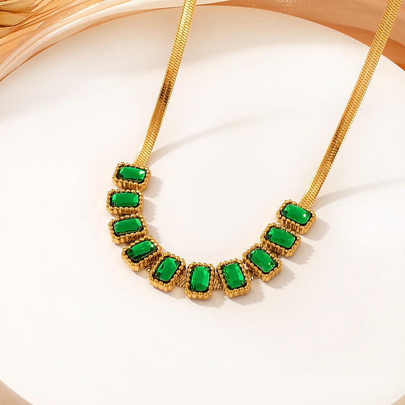 Elegant Emerald Necklace