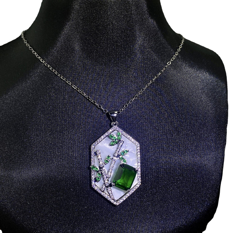 Elegant Emerald Necklace