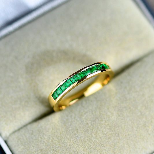 Elegant Emerald Ring