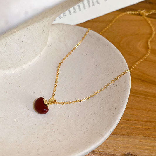Elegant Garnet Necklace