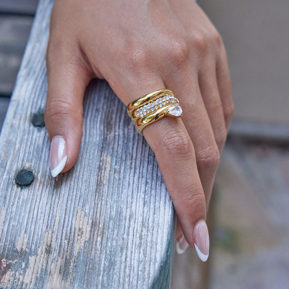 Elegant Gold Diamond Ring