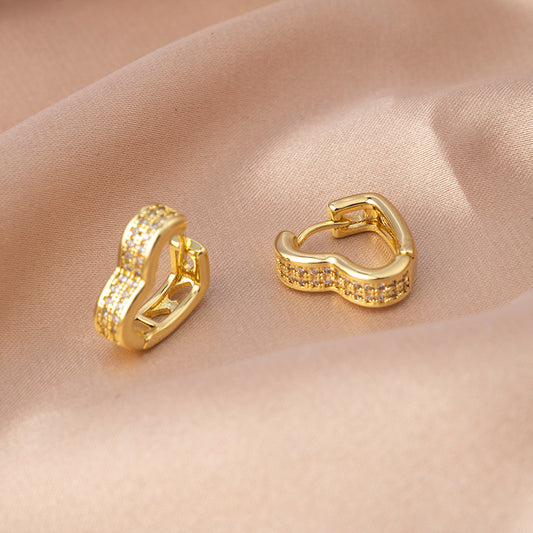 Elegant Gold Hoop Earrings