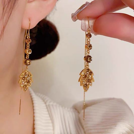 Elegant Gold Leaf Earrings