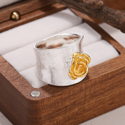 Elegant Gold Rose Ring